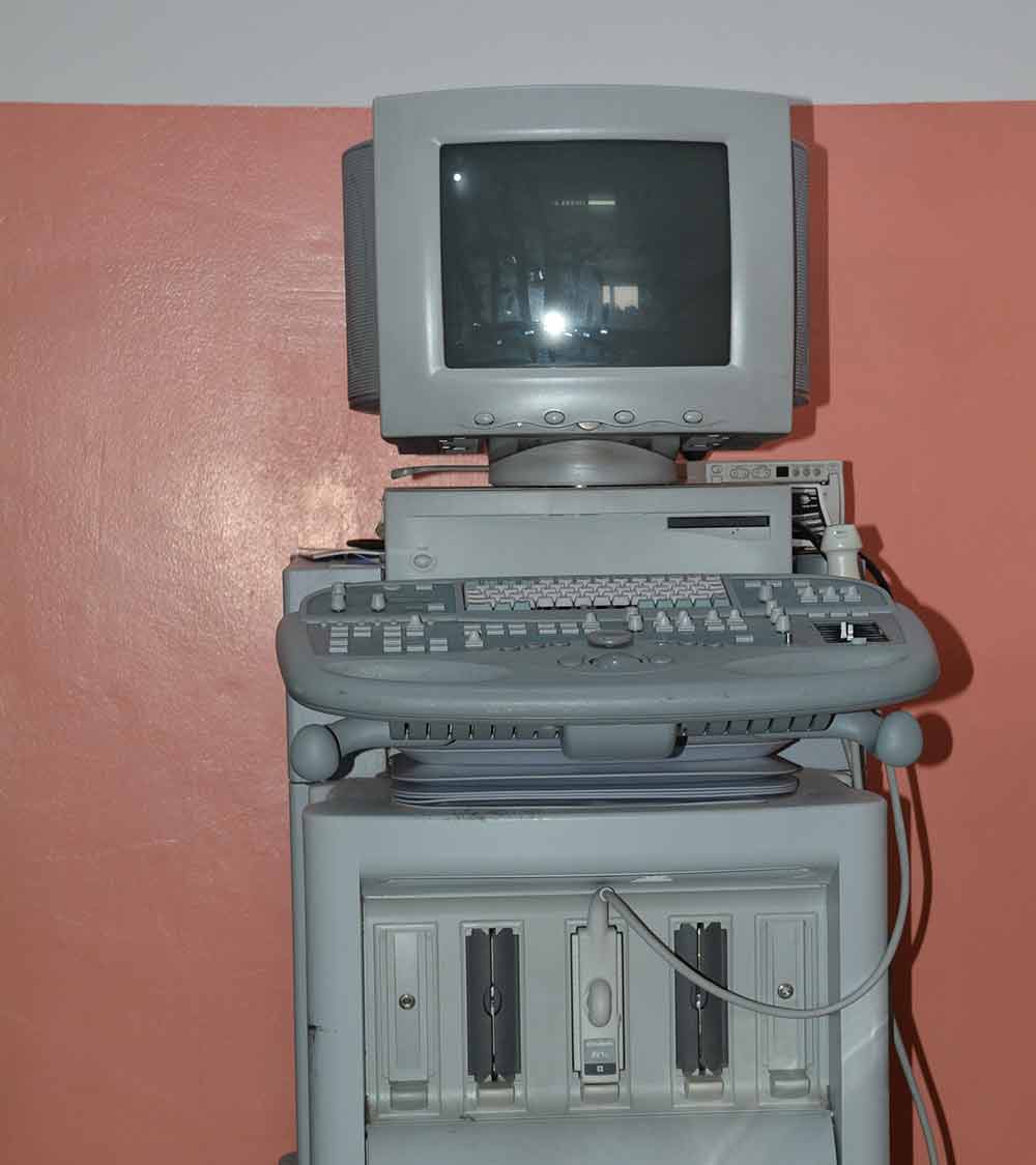 An early portable ultrasound machine, developed by Ian Donald and engineer Tom Brown for gynecology.